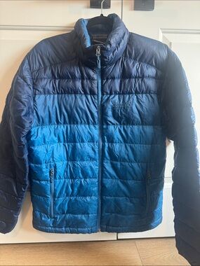 Marmot Men's Two-Tone Blue Quilted Puffer Jacket